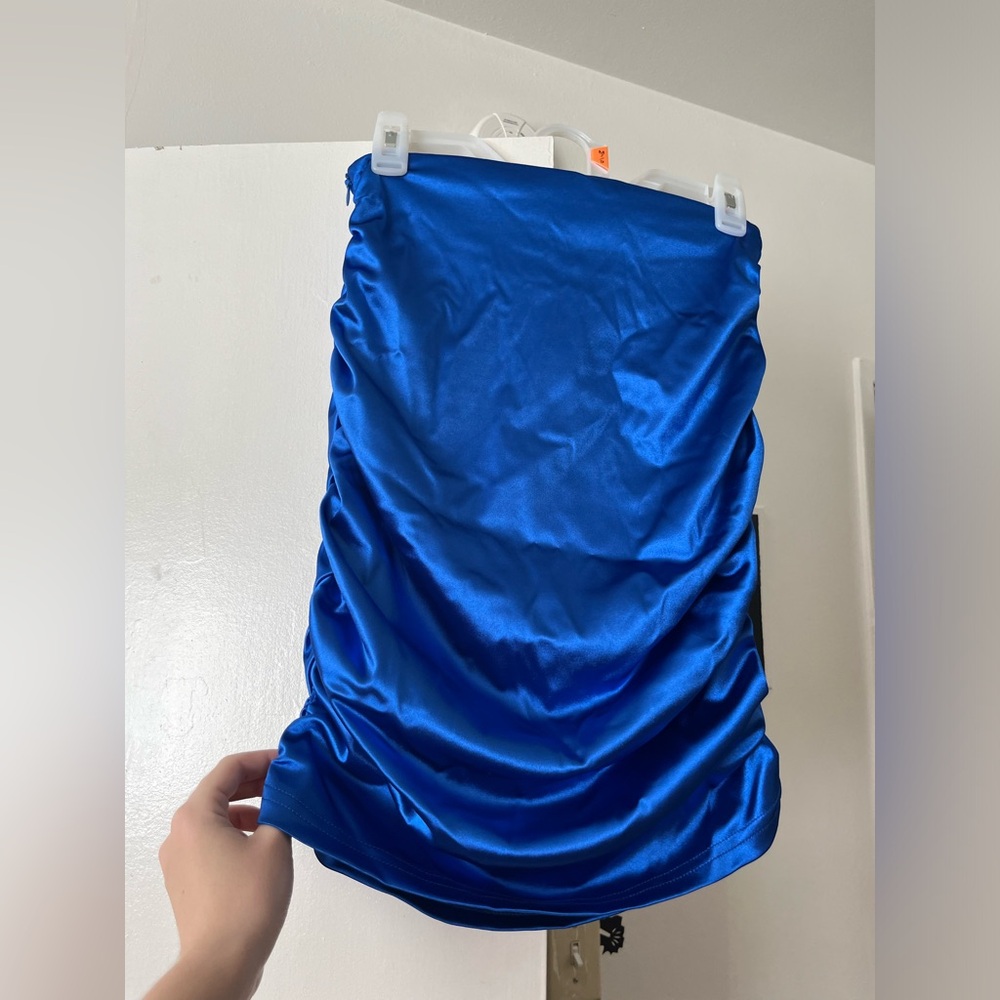 NEVER WORN Shein Blue ruched fitted skirt